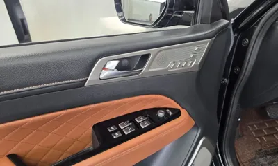 KG_Mobility_Ssangyong Rexton 2018, 108717 км, за 15000000 KRW - фото 33