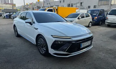 Hyundai Sonata 2024, 44270 км, за 31660000 KRW
