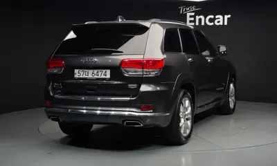 Jeep Cherokee 2015, 162471 км, за 8190000 KRW