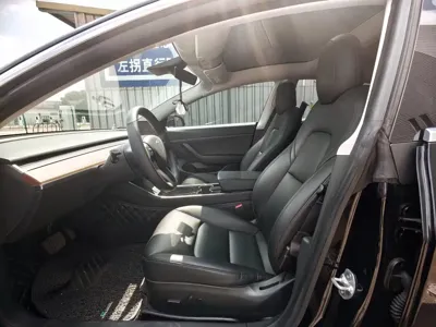 Tesla Model 3 2020, 58000 км, за 106000 CNY - фото 13