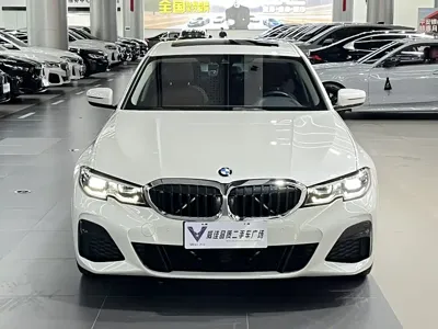 BMW 3 Series 2021, 50000 км, за 155800 CNY