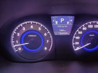 Hyundai Accent 2013, 124920 км, за 5300000 KRW - фото 9