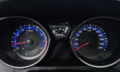 Hyundai Avante 2016, 69838 км, за 6500000 KRW - фото 8