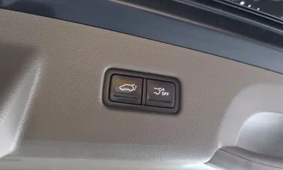 Kia Canival 2021, 171463 км, за 24200000 KRW - фото 33