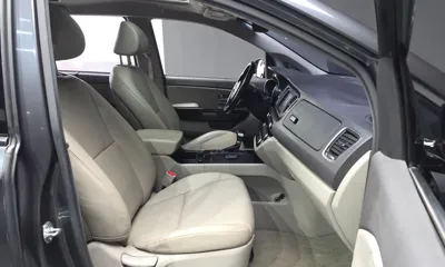Kia Canival 2017, 124524 км, за 10200000 KRW - фото 10