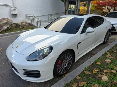 Porsche Panamera · 2014 год