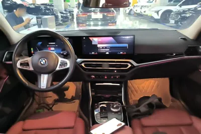 BMW i3 2022, 86700 км, за 136359.65 CNY - фото 12