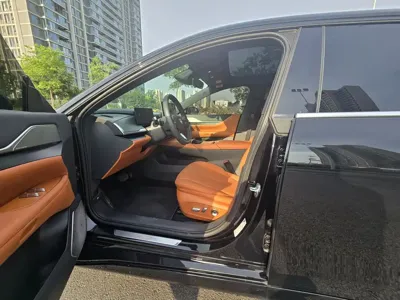 Buick 别克至境L7 2025, 8500 км, за 127000 CNY