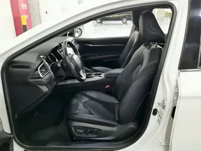 Toyota Camry 2020, 41000 км, за 97800 CNY - фото 10