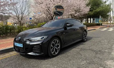 BMW i4 · 2024 год