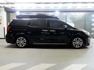Kia Canival 2018, 143377 км, за 14900000 KRW