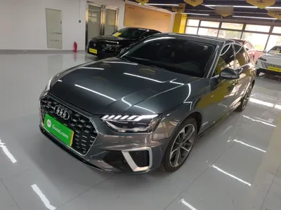 Audi A4L 2020, 122500 км, за 137332.58 CNY - фото 1