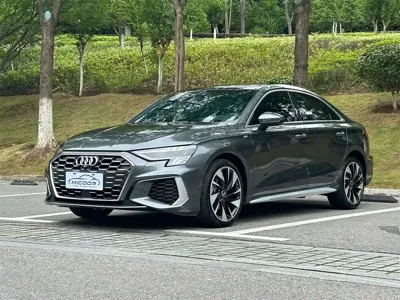 Audi A3 · 2022 год