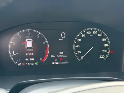 Honda CR-V 2024, 40000 км, за 123800 CNY - фото 8