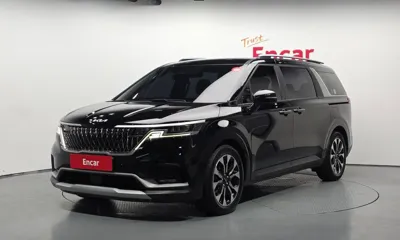 Kia Canival · 2023 год