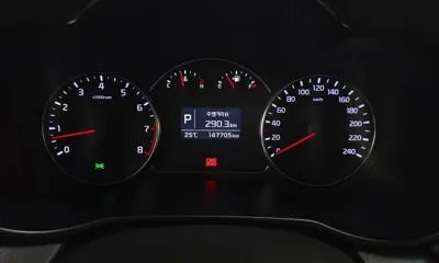 Kia Carens 2016, 147705 км, за 7990000 KRW - фото 8