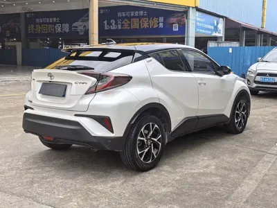 Toyota C-HR 2018, 80000 км, за 47800 CNY - фото 6