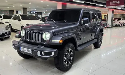 Jeep Wrangler · 2025 год