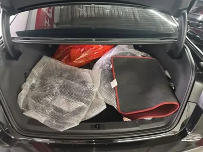 Audi A6L 2018, 174700 км, за 100700 CNY - фото 19