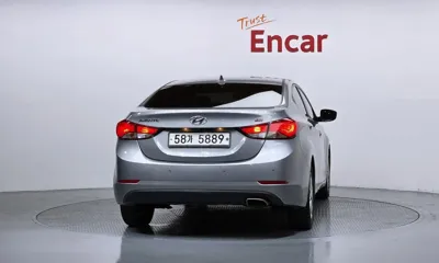 Hyundai Avante 2015, 53982 км, за 8200000 KRW