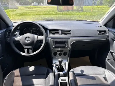 Volkswagen Lavida 2016, 161000 км, за 25800 CNY - фото 16