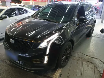 Cadillac XT5 · 2022 год