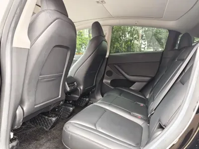 Tesla Model Y 2022, 93000 км, за 138000 CNY - фото 4