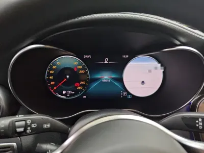 Mercedes-Benz GLC 2022, 49600 км, за 221100 CNY