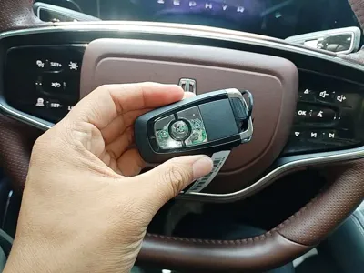 Lincoln Z 2025, 10600 км, за 161700 CNY - фото 9