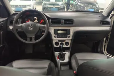Volkswagen Lavida 2017, 111400 км, за 48945.38 CNY - фото 13