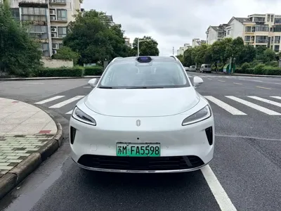 尚界 尚界H5 · 2025 год