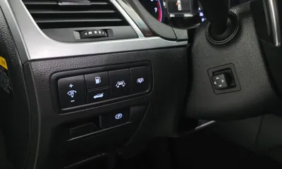 Hyundai Genesis 2016, 159344 км, за 8900000 KRW - фото 16