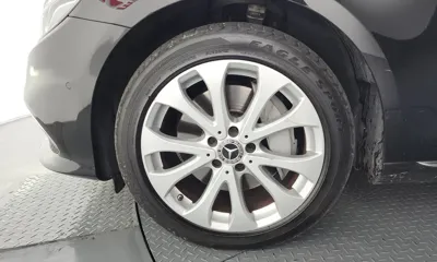 Mercedes-Benz E-Class 2019, 75039 км, за 28490000 KRW - фото 5