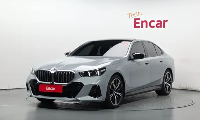 BMW 5-Series · 2026 год