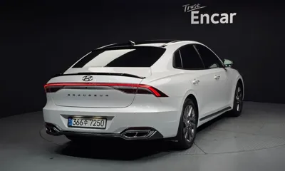 Hyundai Grandeur 2020, 62178 км, за 29700000 KRW