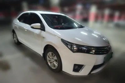 Toyota Corolla 2014, 81700 км, за 37966.66 CNY