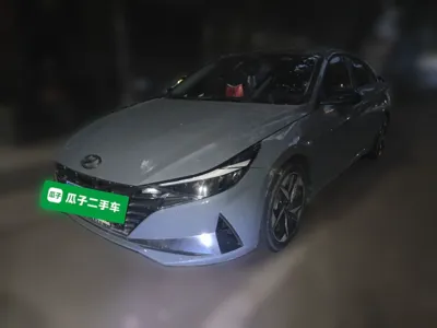 Hyundai Elantra · 2021 год