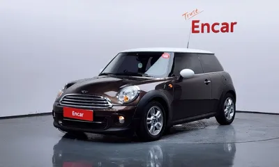 MINI Cooper · 2012 год