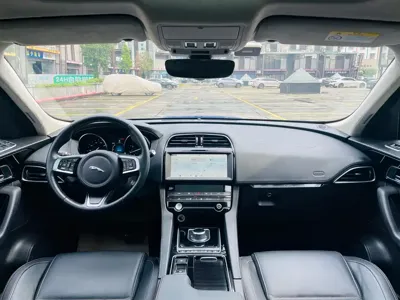 Jaguar F-Pace 2020, 86000 км, за 95800 CNY - фото 5