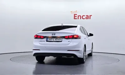 Hyundai Avante 2018, 73480 км, за 9500000 KRW - фото 4