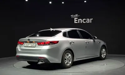 Kia K5 2016, 187053 км, за 5000000 KRW