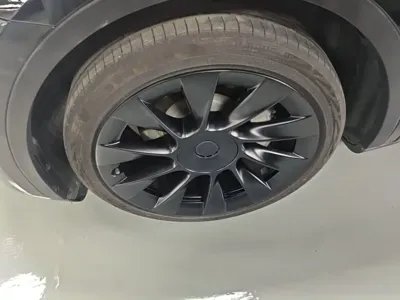Tesla Model Y 2021, 125300 км, за 125600 CNY - фото 23