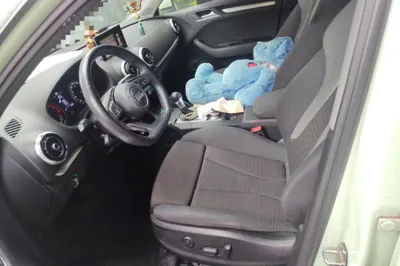 Audi A3 2018, 85800 км, за 63941.7 CNY - фото 12