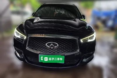 Infiniti QX60 2018, 61000 км, за 100617.14 CNY