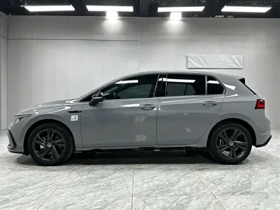 Volkswagen Golf 2022, 18000 км, за 153800 CNY - фото 9