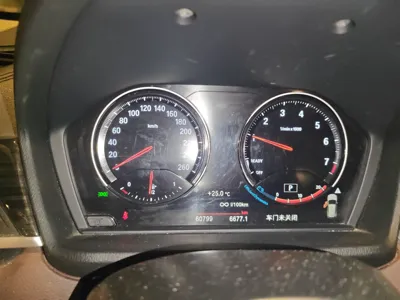 BMW X1 2021, 60800 км, за 110344.64 CNY