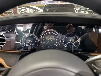 Rolls-Royce Ghost 2021, 31019 км, за 310000000 KRW - фото 8