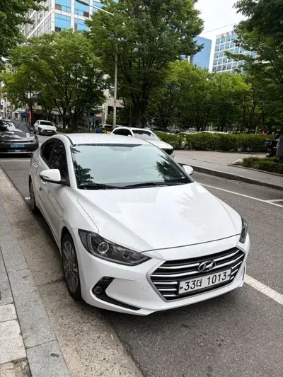 Hyundai Avante 2017, 59000 км, за 10500000 KRW - фото 2
