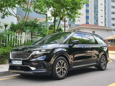 Kia Canival · 2023 год