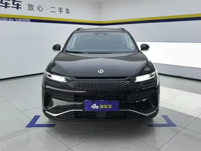 Leapmotor Leapmotor C11 2023, 54800 км, за 87500 CNY